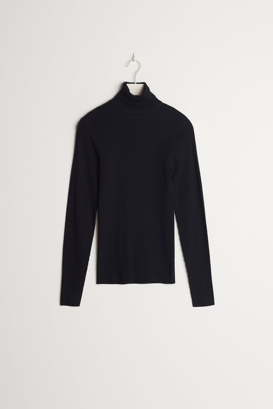 Sigrid knitted top