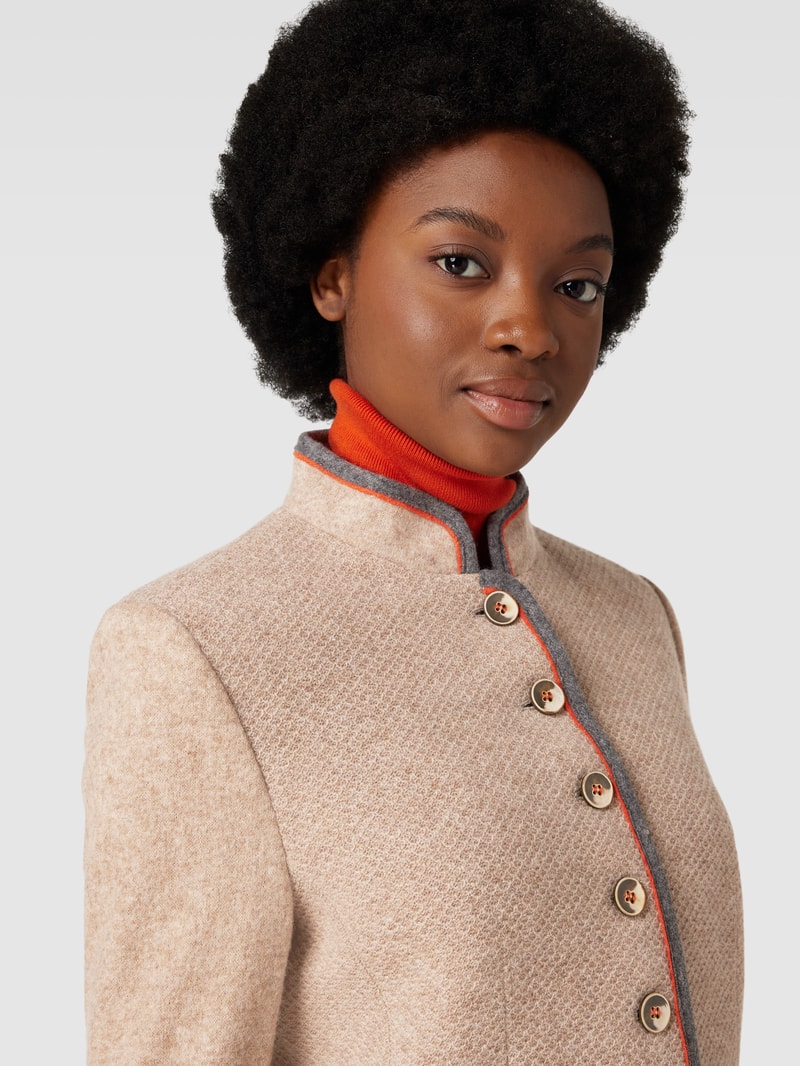 Blazer mit Pattentaschen in sand