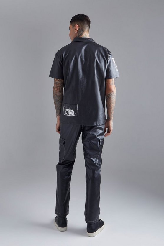 Kurzärmliges kastiges Overshirt mit Print