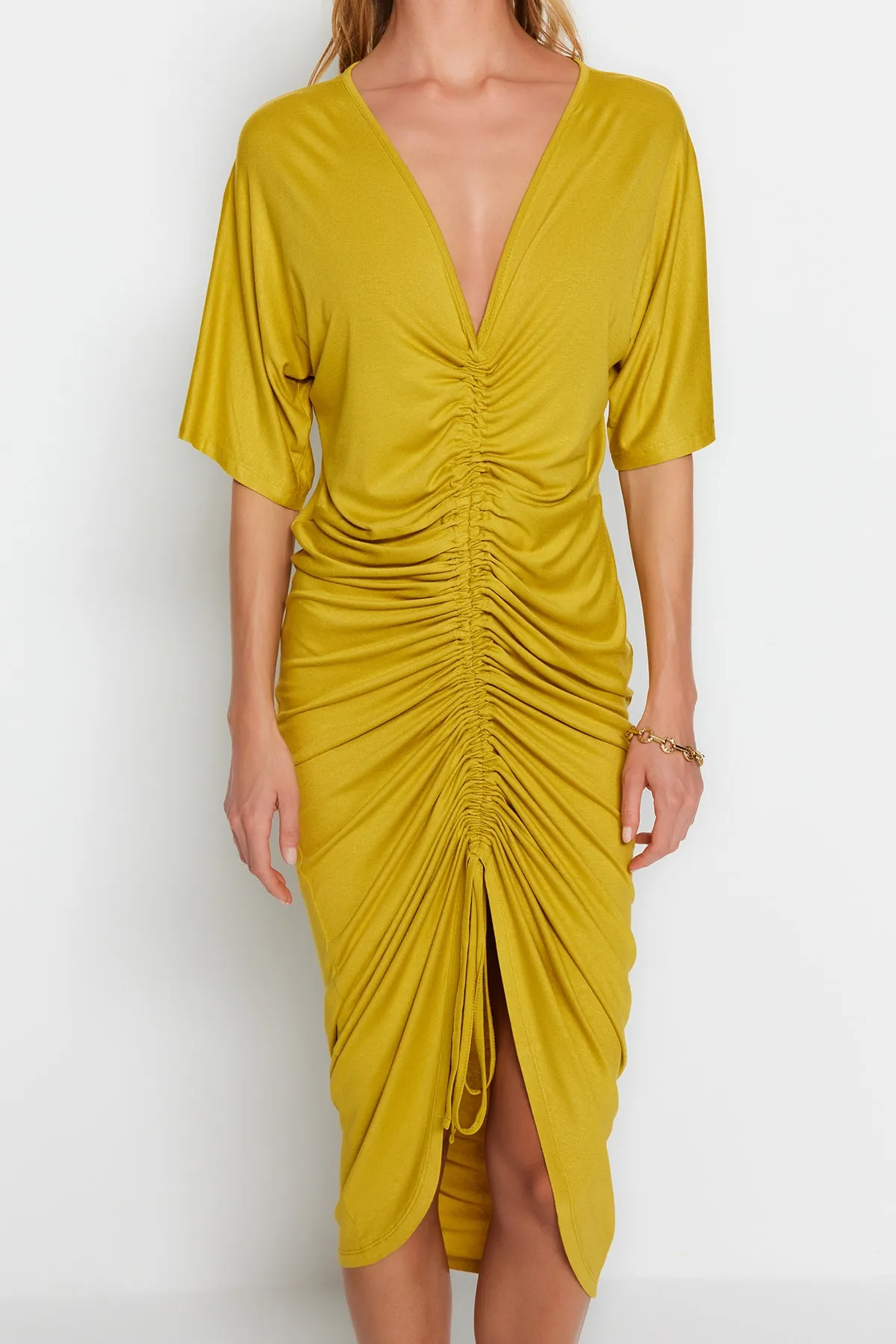 Trendyol Collection  Fettgrünes Midi-Strick-Strandkleid mit Raffung TBESS23EL00233