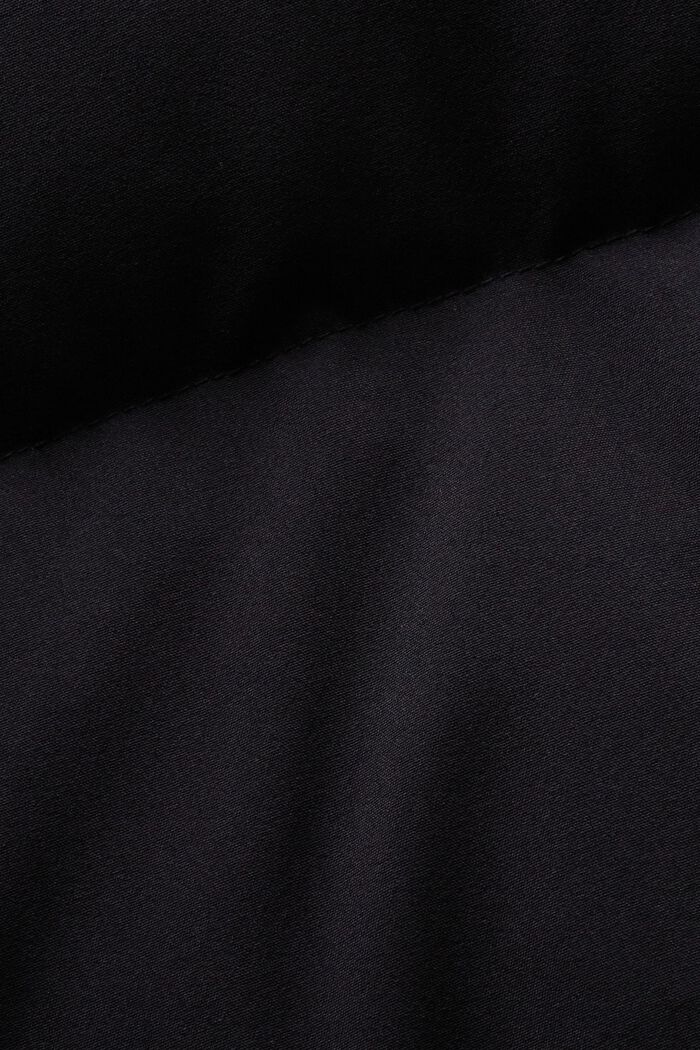 Daunenjacke mit Kapuze
