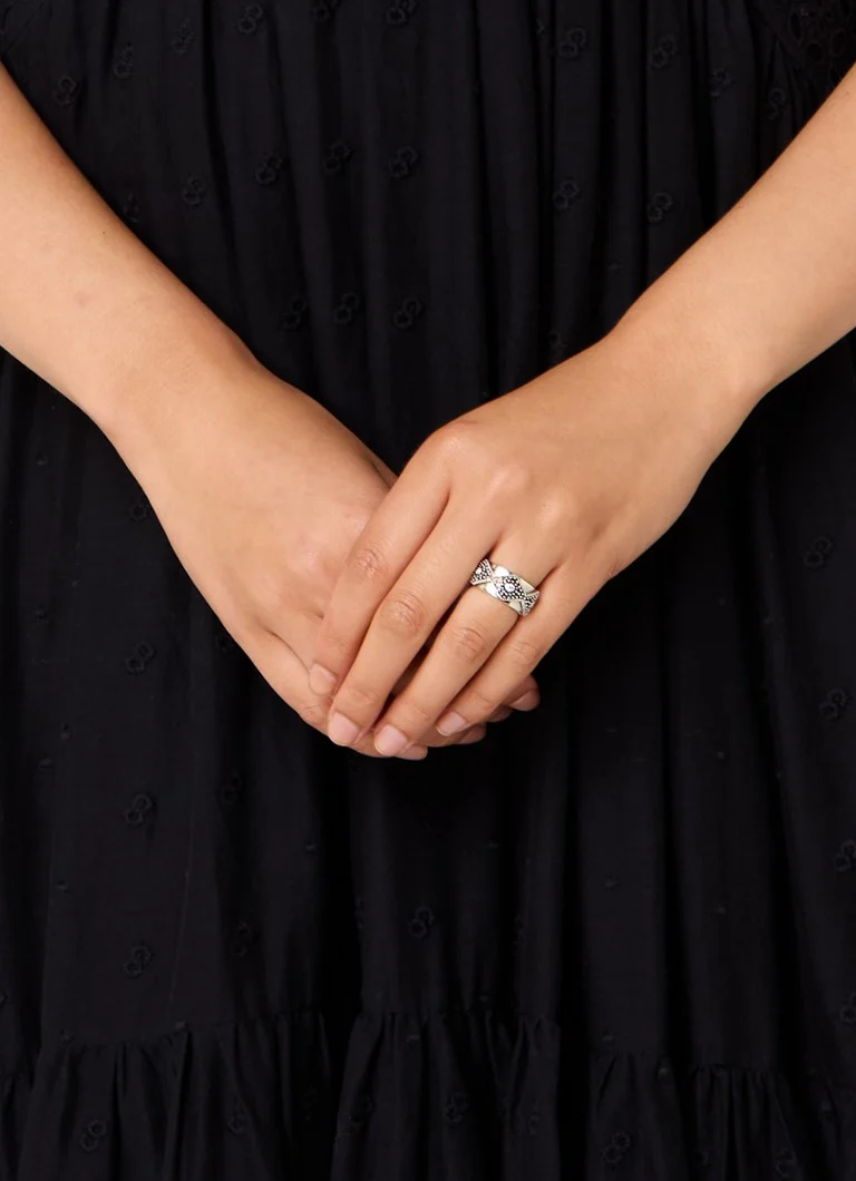 Anello in argento Ba&S con ortica