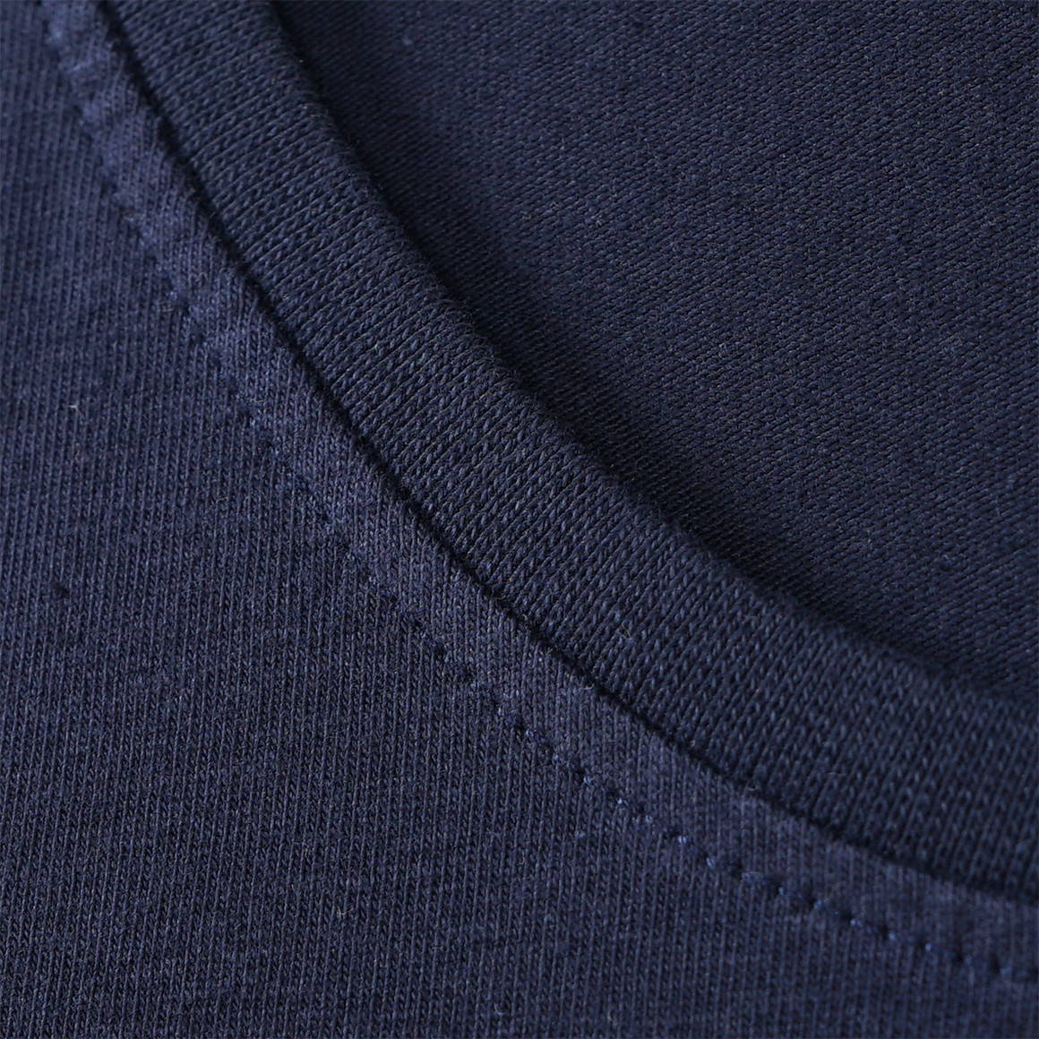 2 Jungen Langarmshirts im Basic-Look
