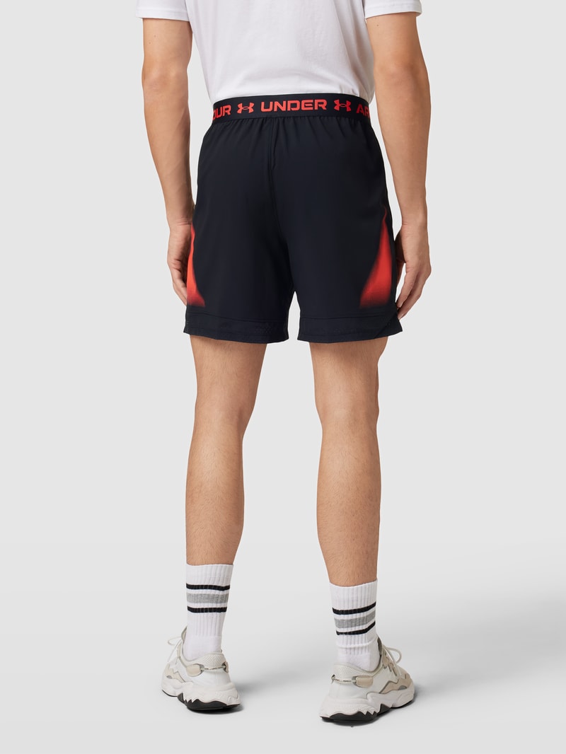 Shorts mit elastischem Logo-Bund Modell 'Vanish' in schwarz