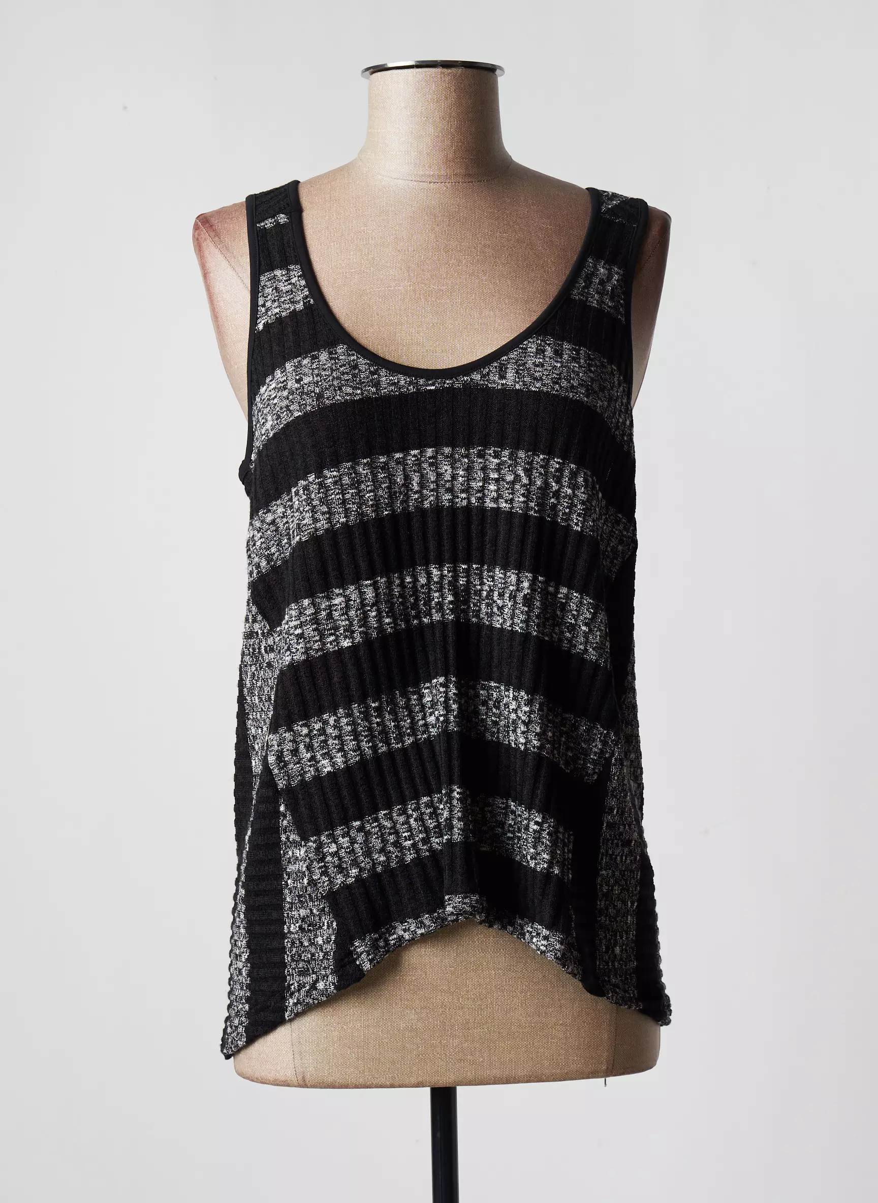 Anne Fontaine Pulls Femme couleur noir
