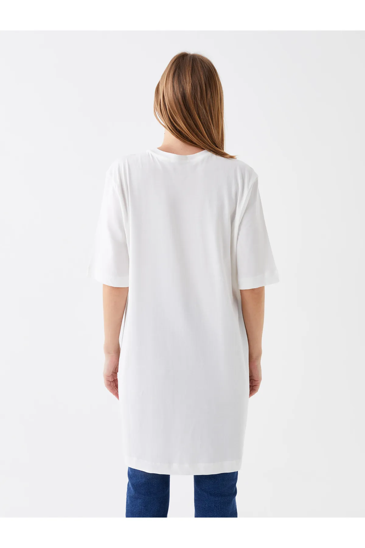 LC Waikiki  Bedruckte, kurzärmlige Oversize-Damentunika mit Rundhalsausschnitt