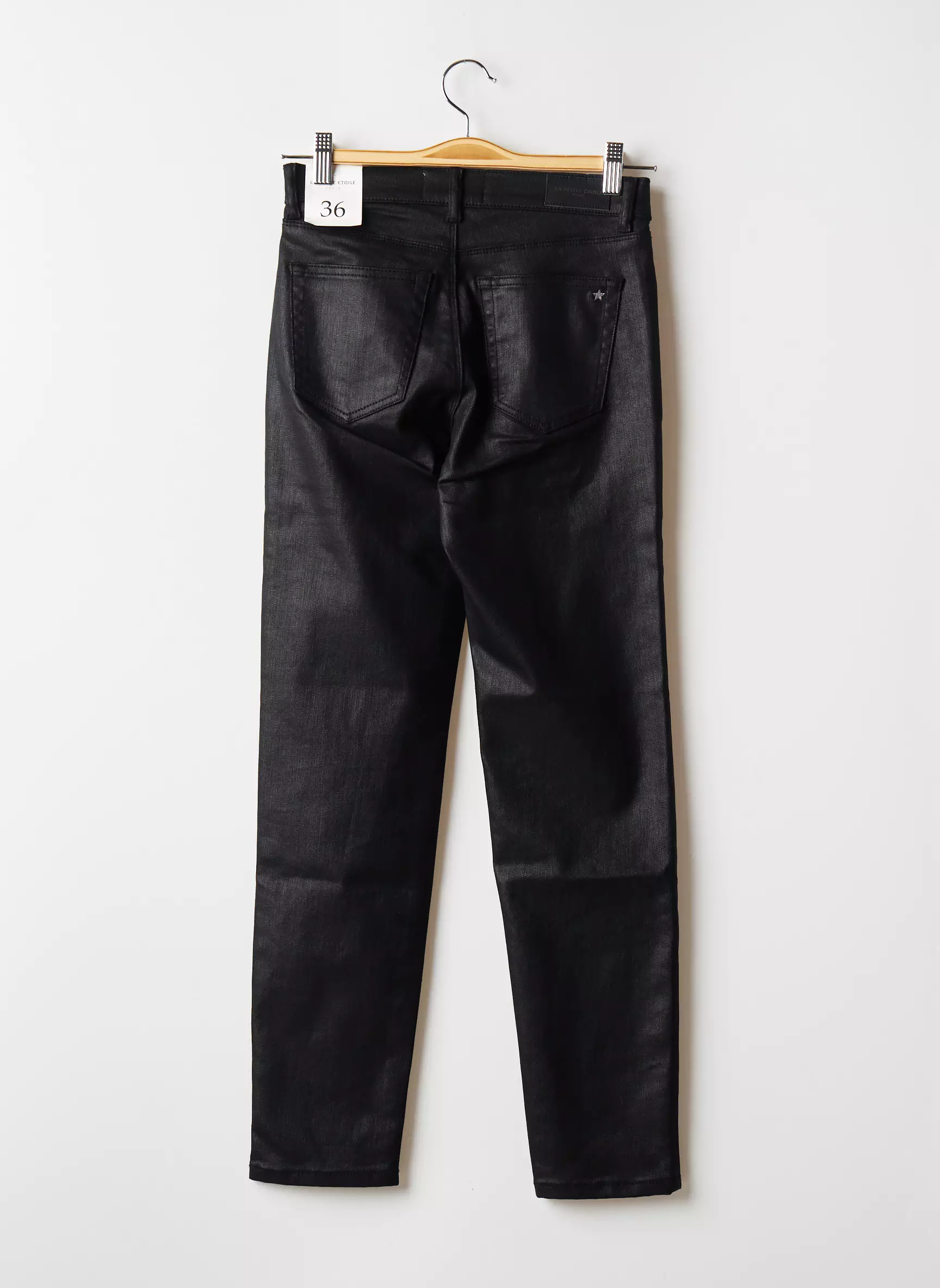 La Petite Etoile Pantalons Slim Femme couleur noir
