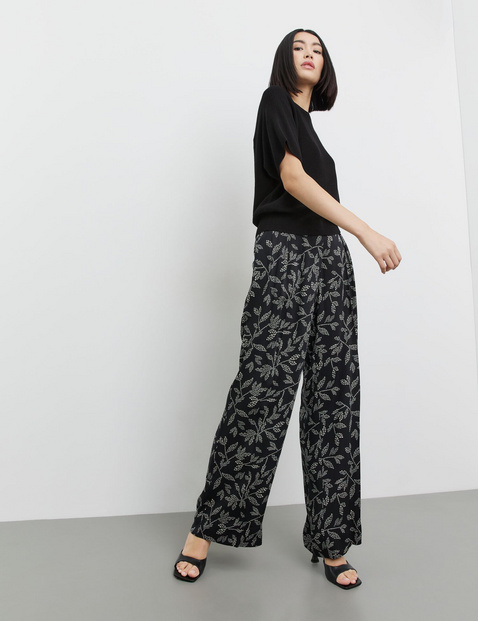 Lässiger Sommerpulli mit kurzem Arm