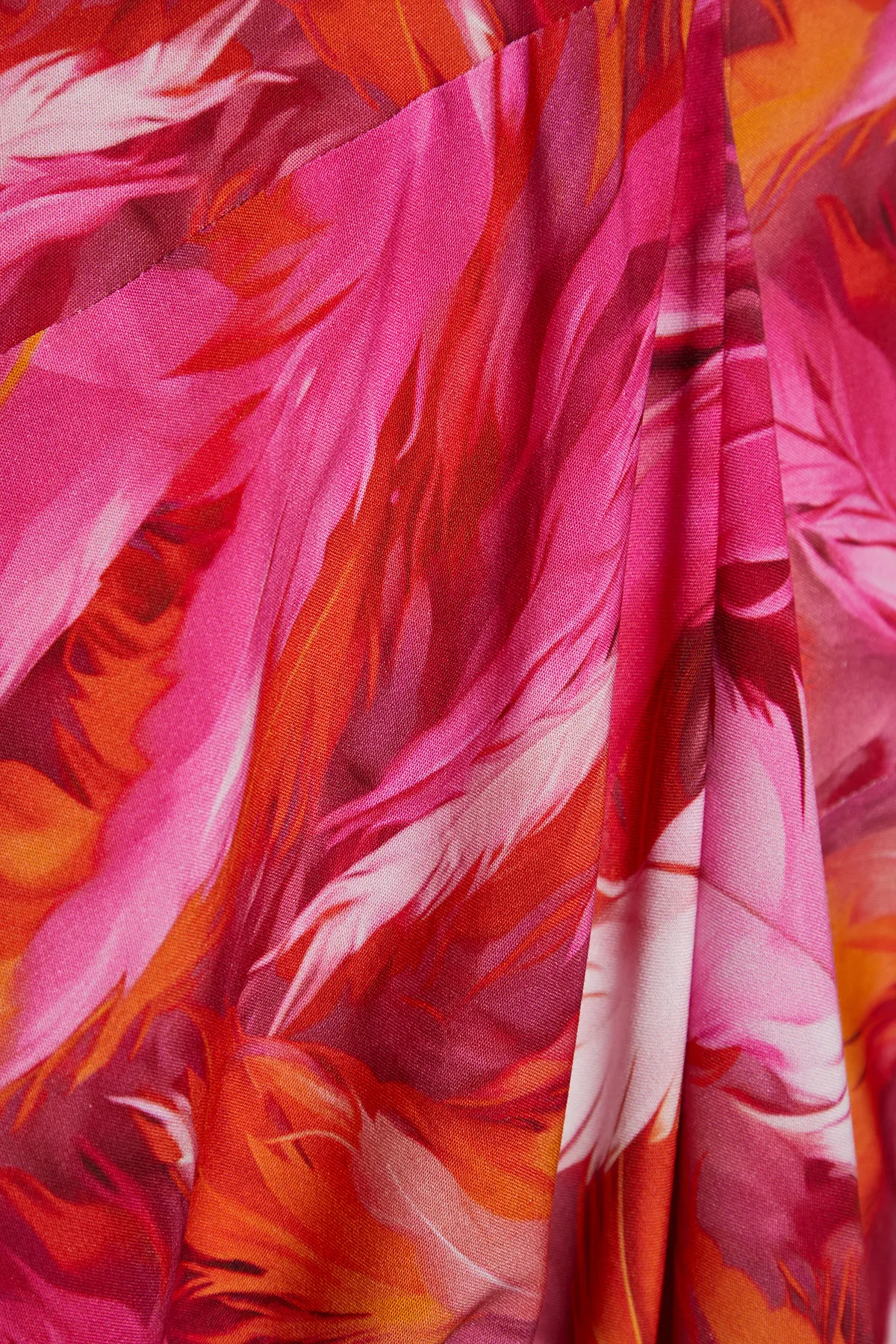 Trendyol Collection  Abstrakt gemustertes, weit geschnittenes, gerafftes Maxi-Strandkleid TBESS23EL00274
