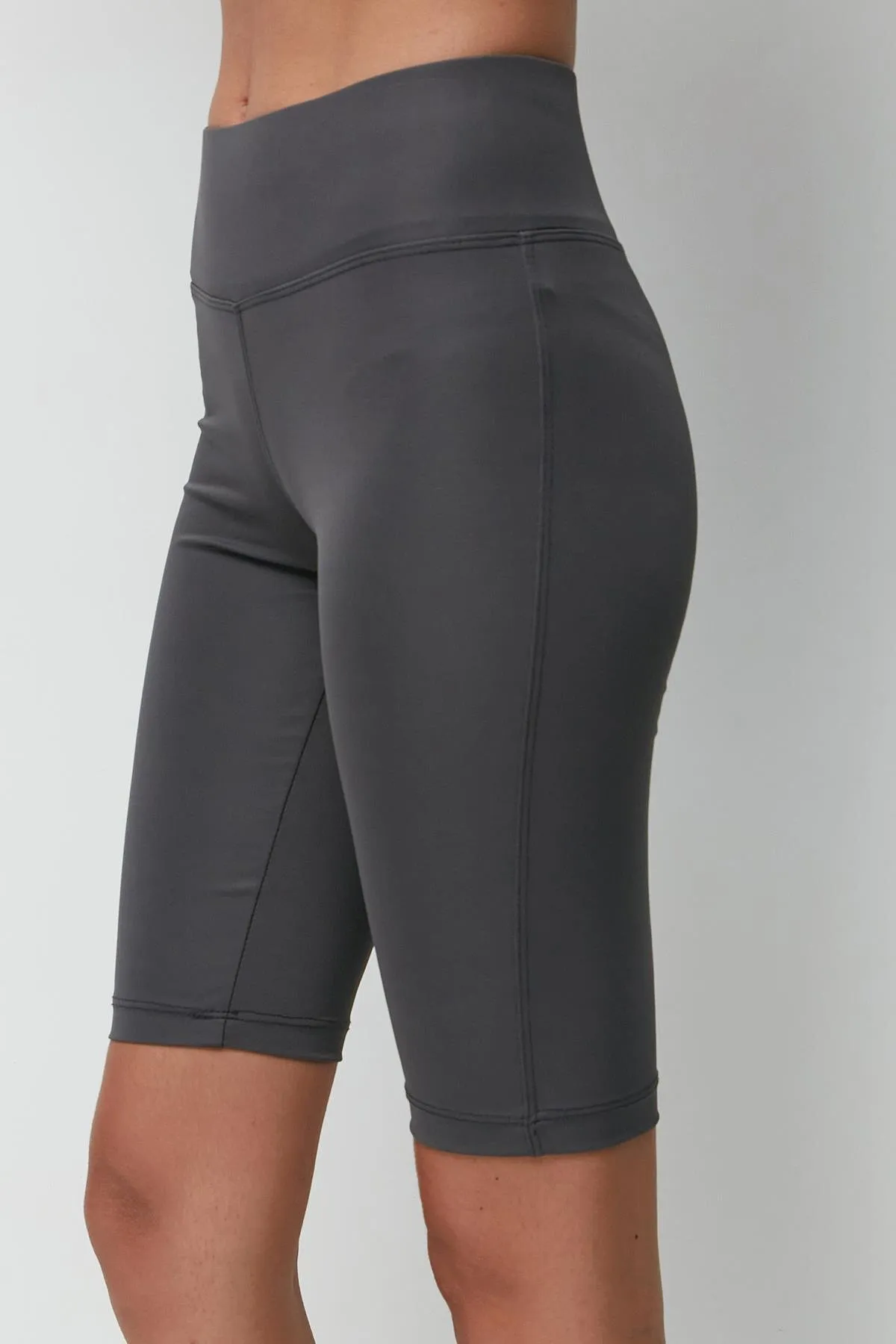 C&City  Hohe elastische Taille über dem Knie, Sport-Shorts, Strumpfhosen 9409, geräuchert