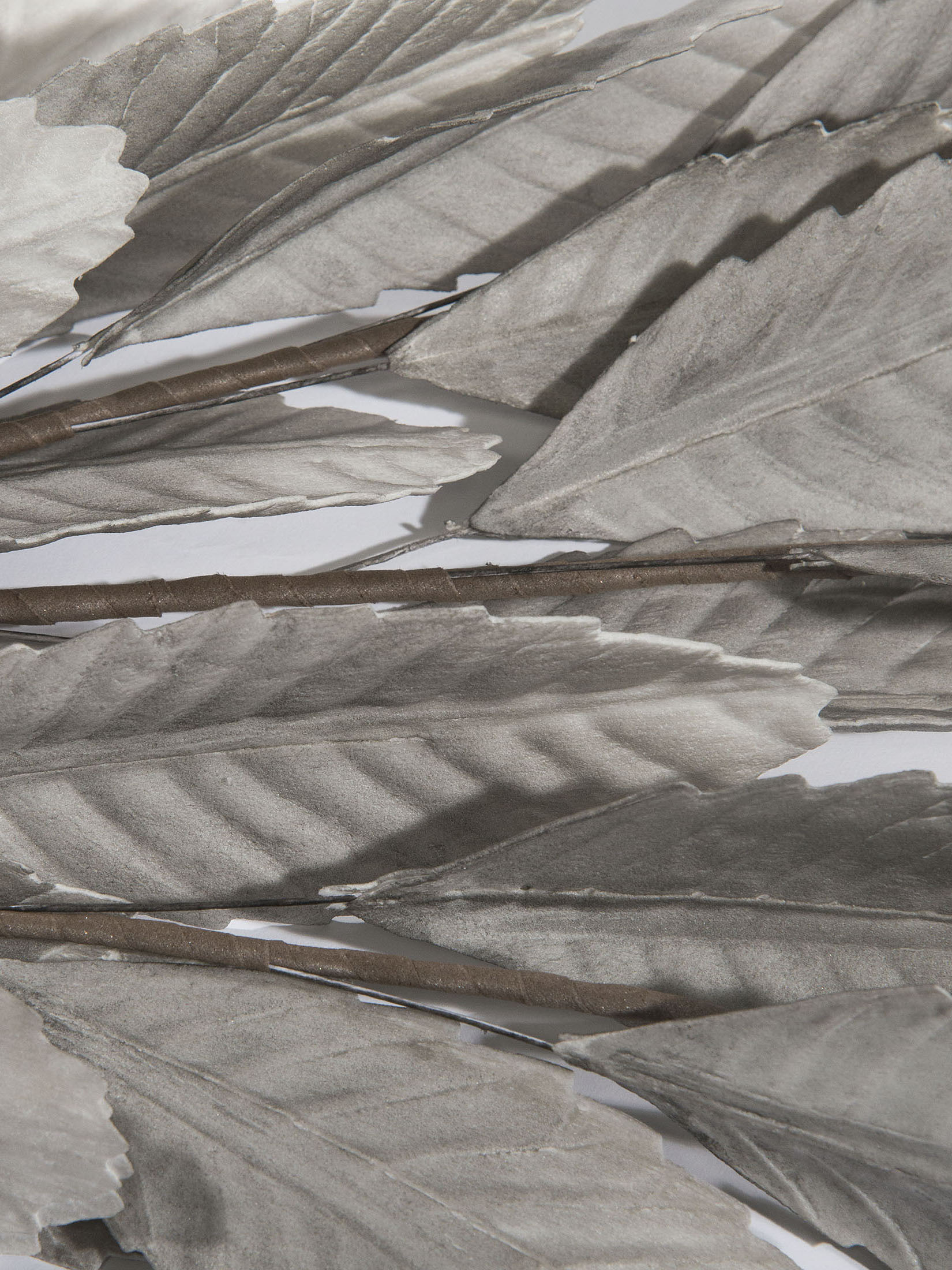 Softleaves Kunstblume, Grau