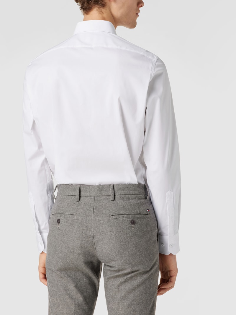Regular Fit Business-Hemd mit Stretch-Anteil in weiß