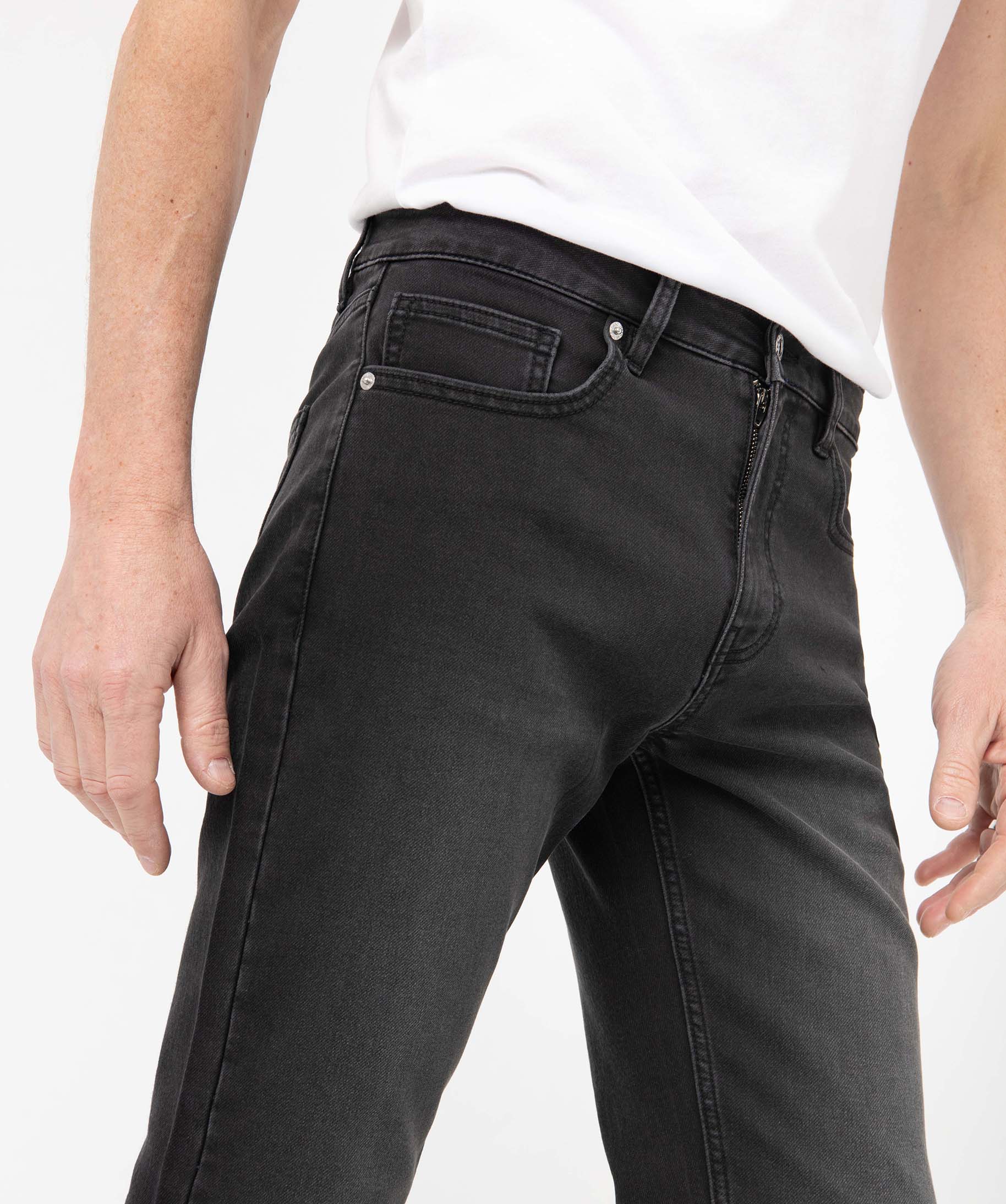 Jean homme coupe régular noir | GEMO