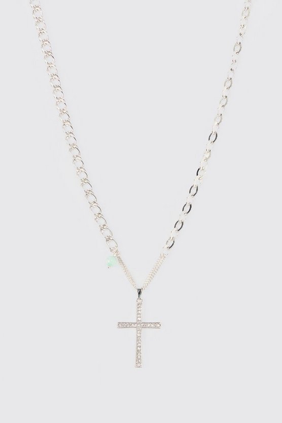 Silberne Kette mit Kreuz-Anhänger