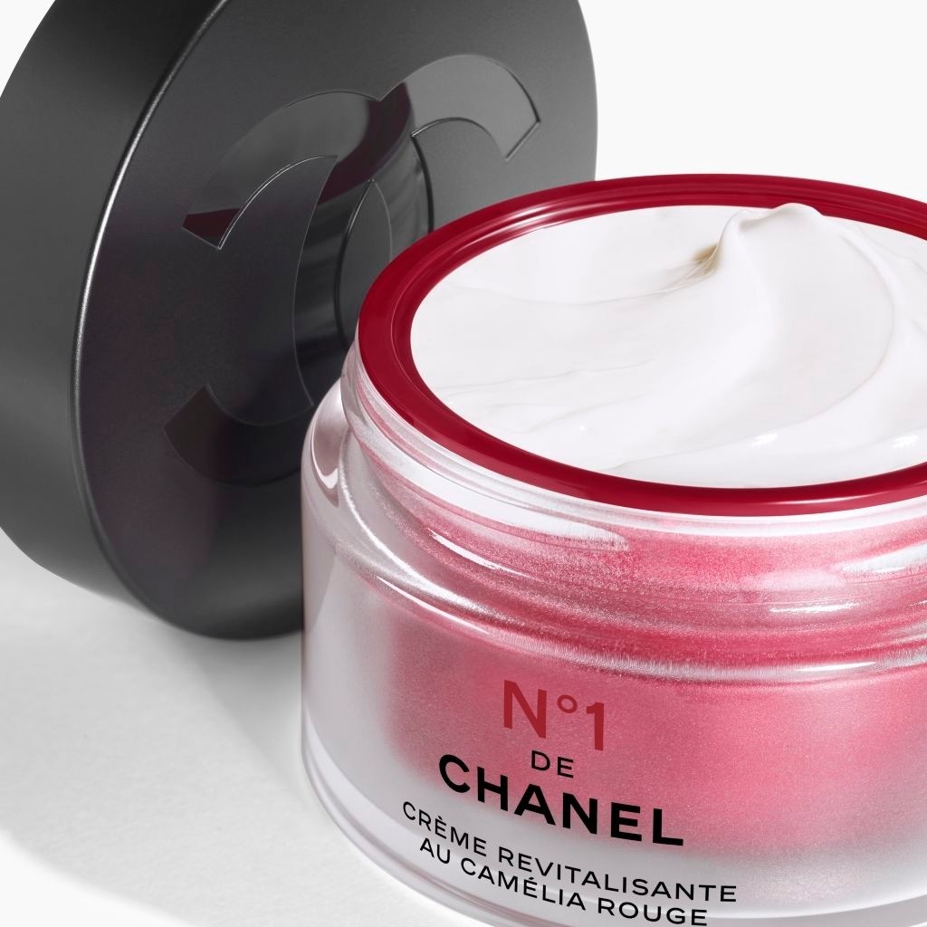 REVITALISIERENDE CREME