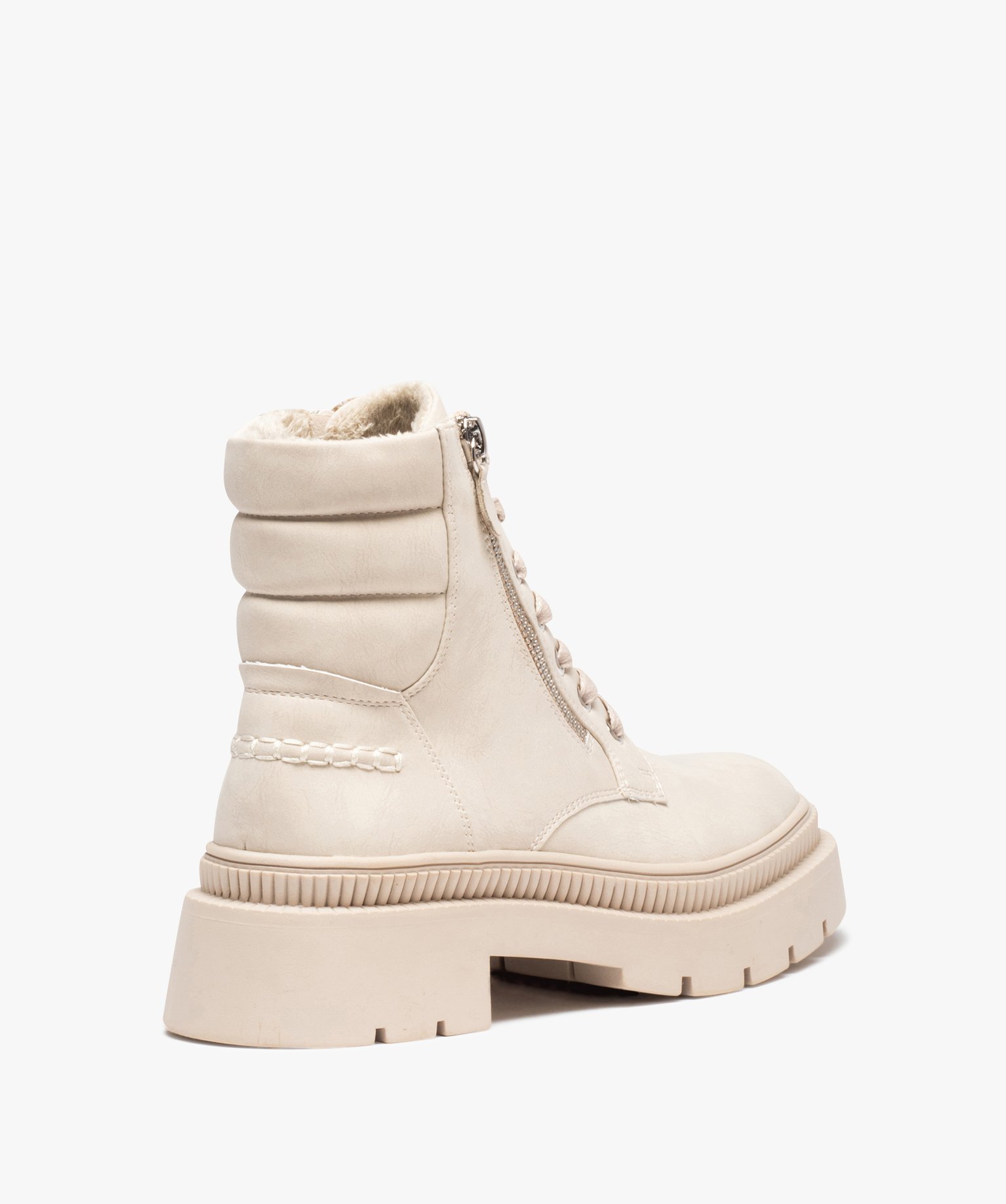 Boots femme unies avec intérieur fourré et à semelle cran... beige | GEMO