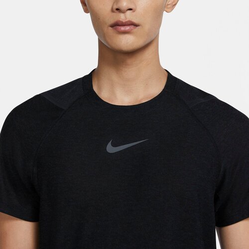 HERREN TRAININGSSHIRT 