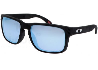 Oakley Holbrook