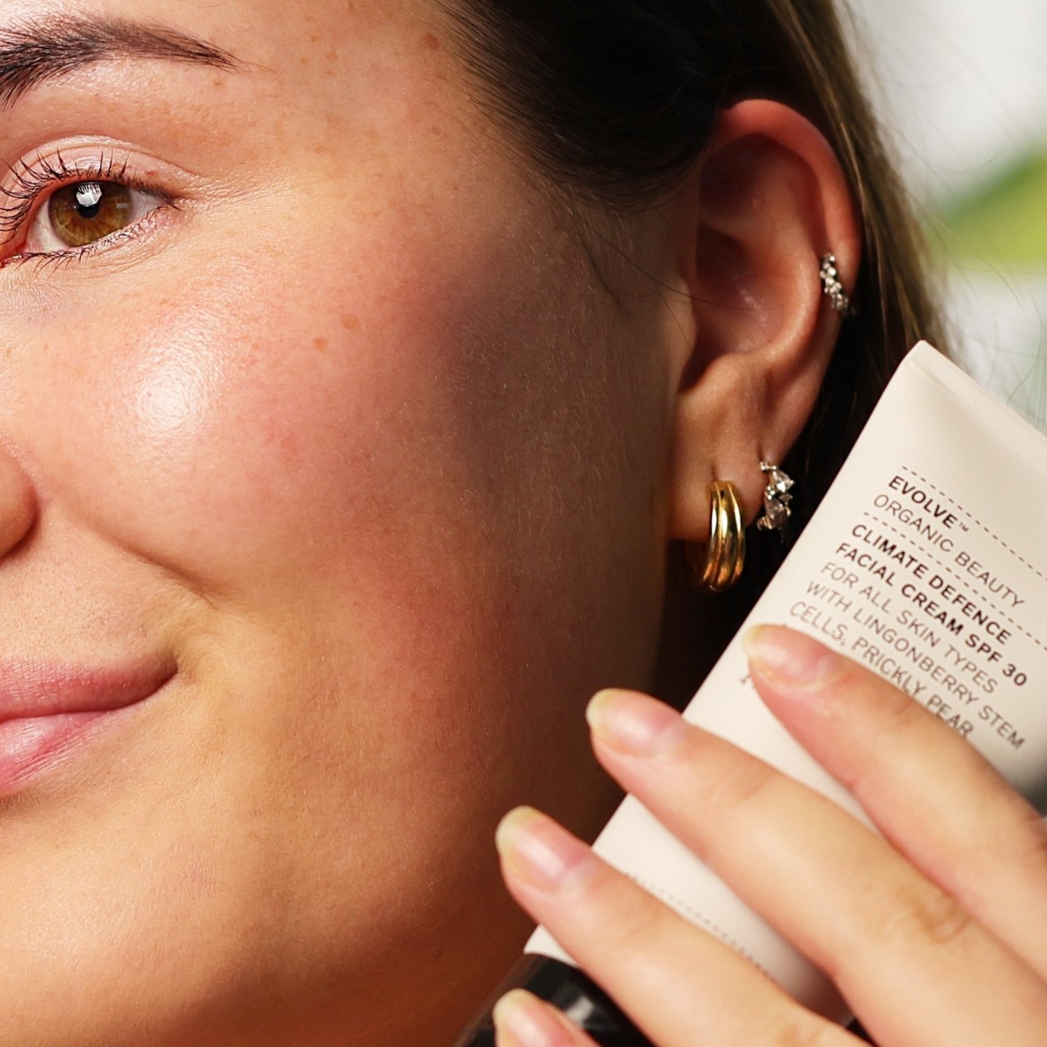 Evolve Organic Beauty Climate Defence krema za obraz SPF 30