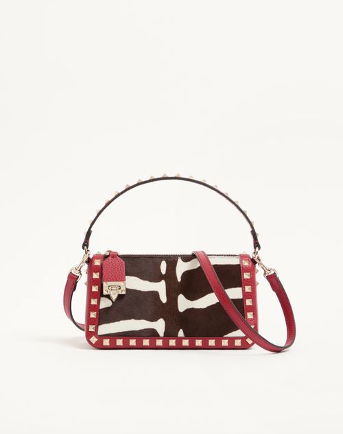 Valentino Garavani Rockstud Lille Crossbody-taske i dyreprint med hesteskindseffekt i kalveskind