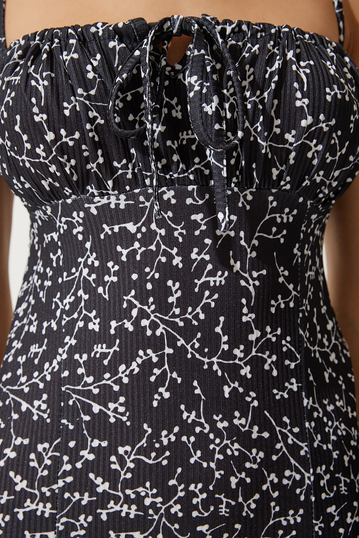 Happiness İstanbul  Kleid - Schwarz - Bodycon