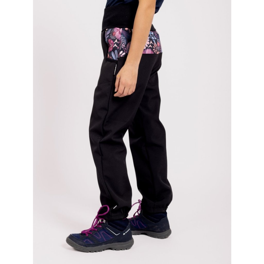 Unuo Kinder-Softshellhose mit Fleece Basic Magische Blumen Schwarz
