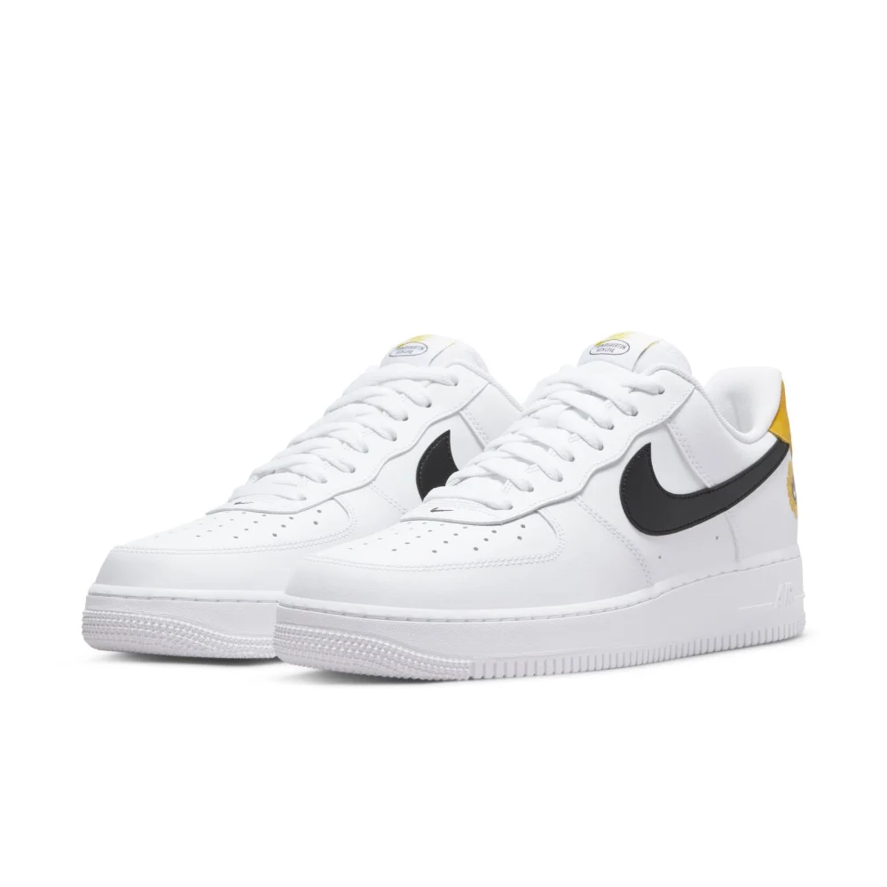 Nike Air Force 1 07 LV8 DM0118-100 / weiss