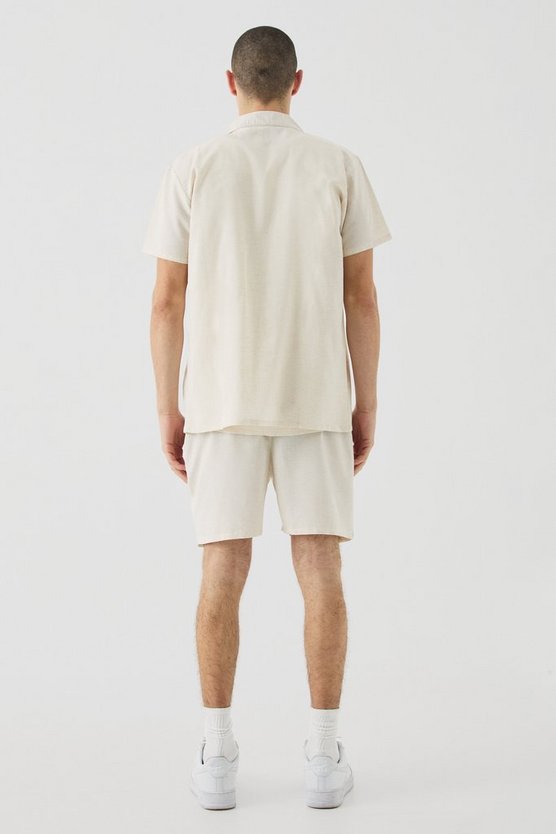 Kurzärmliges Leinen-Hemd & Shorts