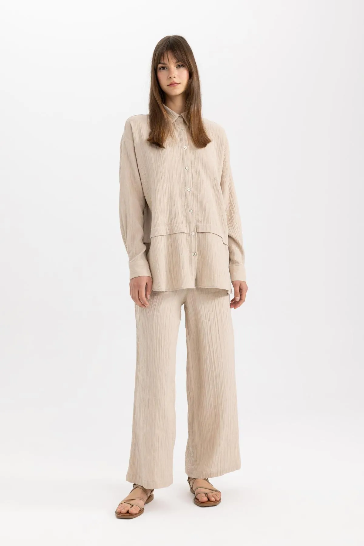 DeFacto  Relax Fit Musselin-Langarmhemd-Tunika C0299ax24sp