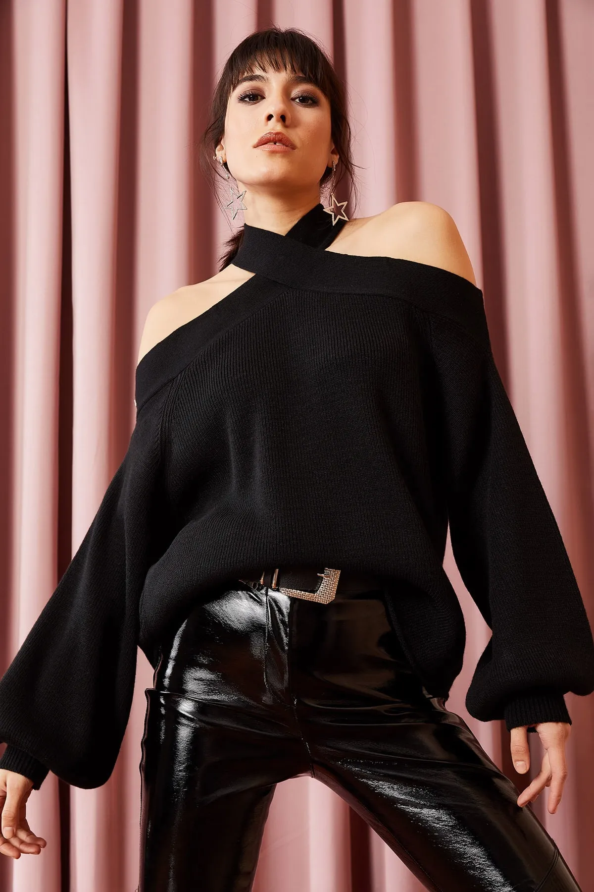 Olalook  Pullover - Schwarz - Oversized