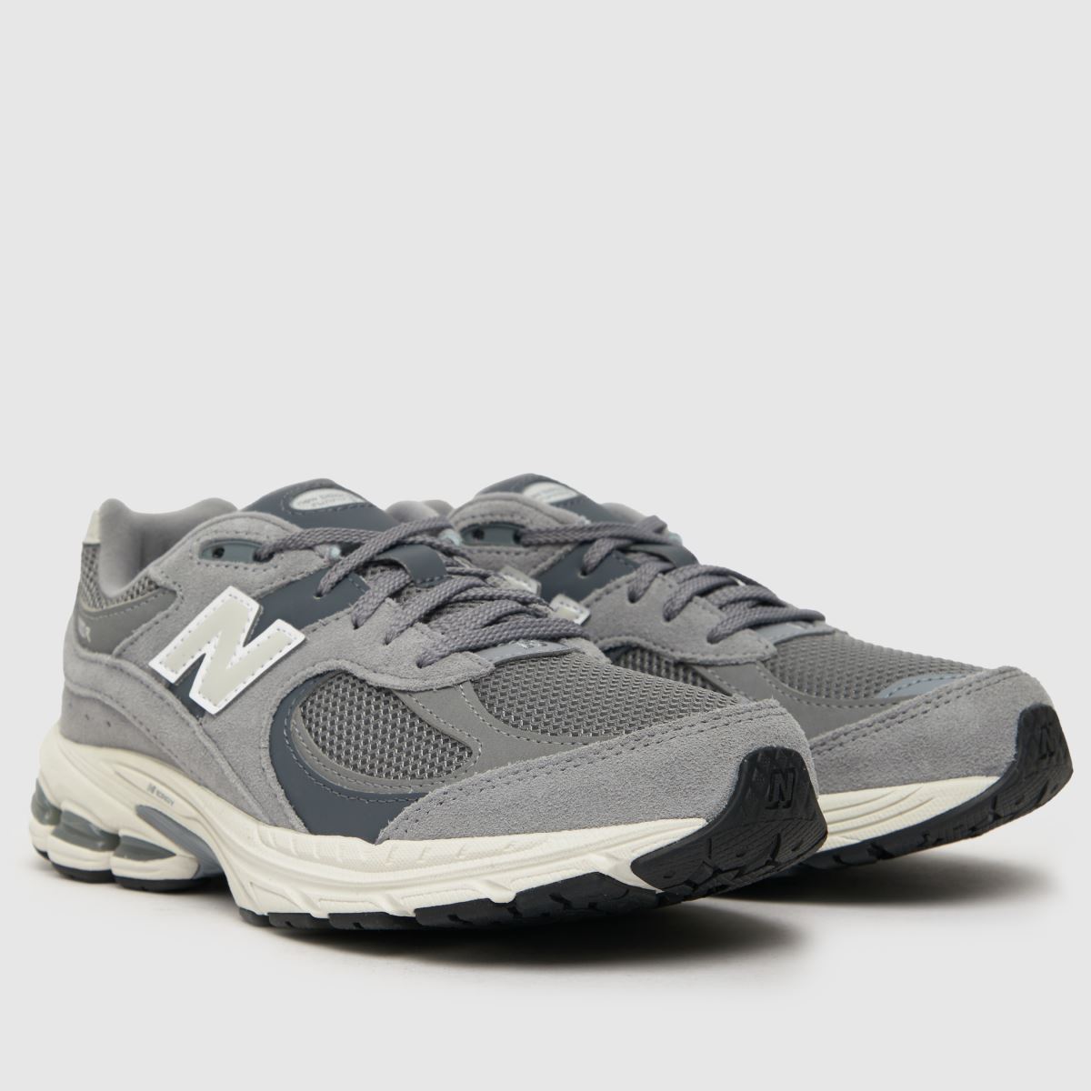 New Balance ljusgrå 2002 Barnskor