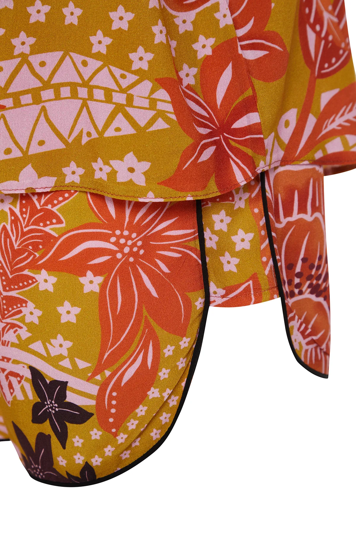 Trendyol Collection  Gewebtes Hemd-Shorts-Set mit tropischem Muster TBESS21AU0078