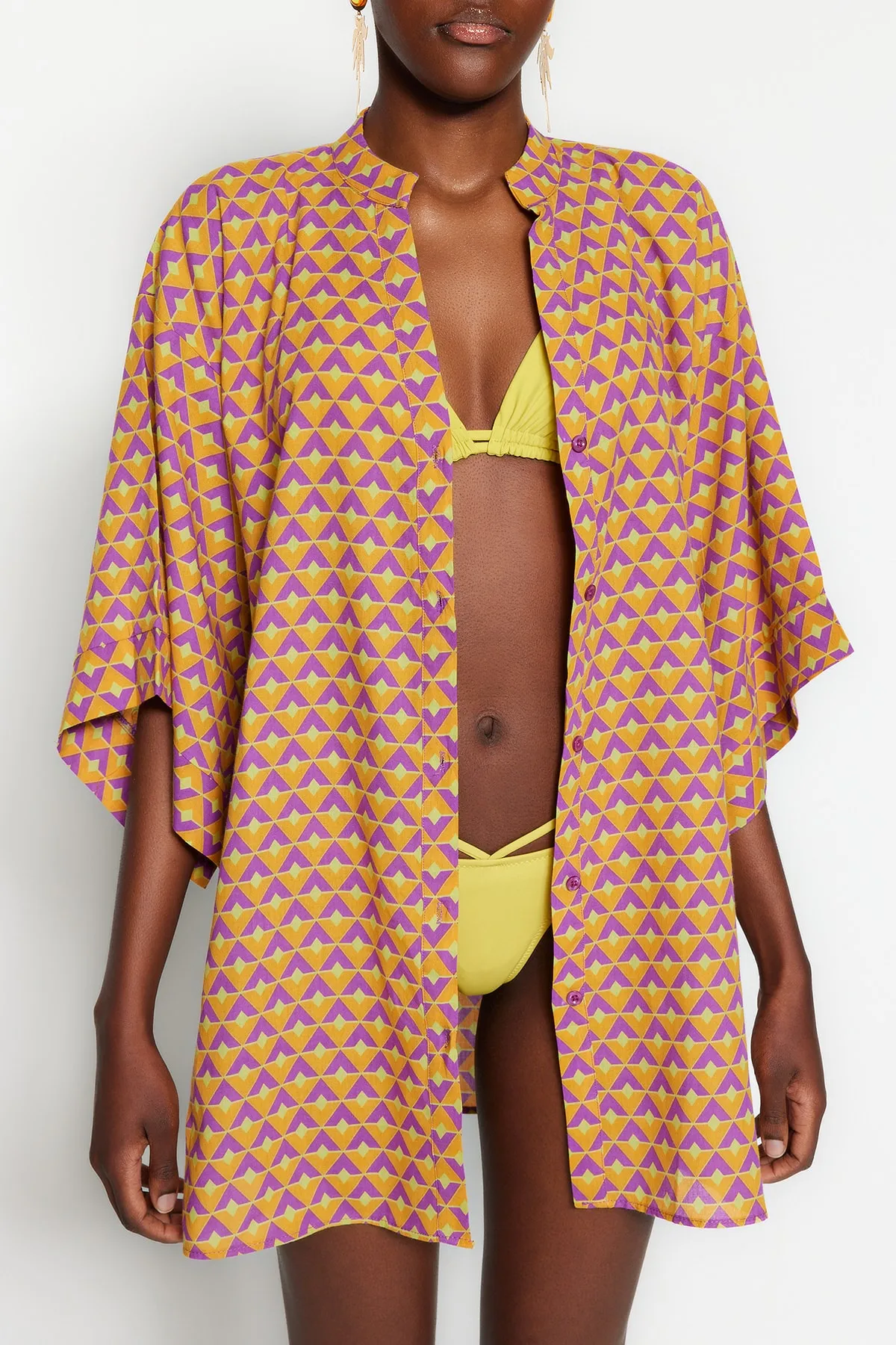 Trendyol Collection  Geometrisch gemustertes Mini-Strandkleid aus 100 % Baumwolle TBESS22EL1438