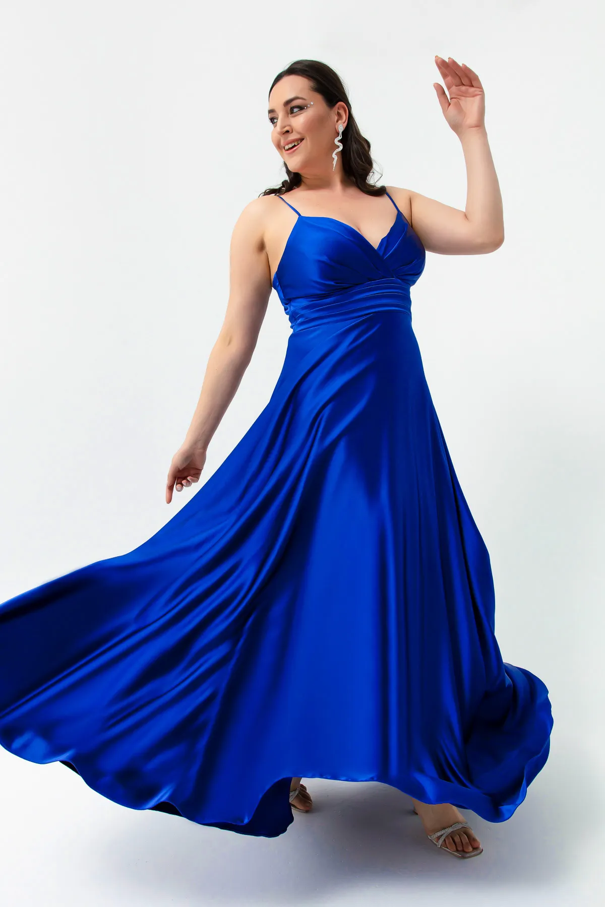 Lafaba  Damen-Abendkleid und Abschlusskleid aus Satin in Übergröße mit Saxophonfaden-Träger