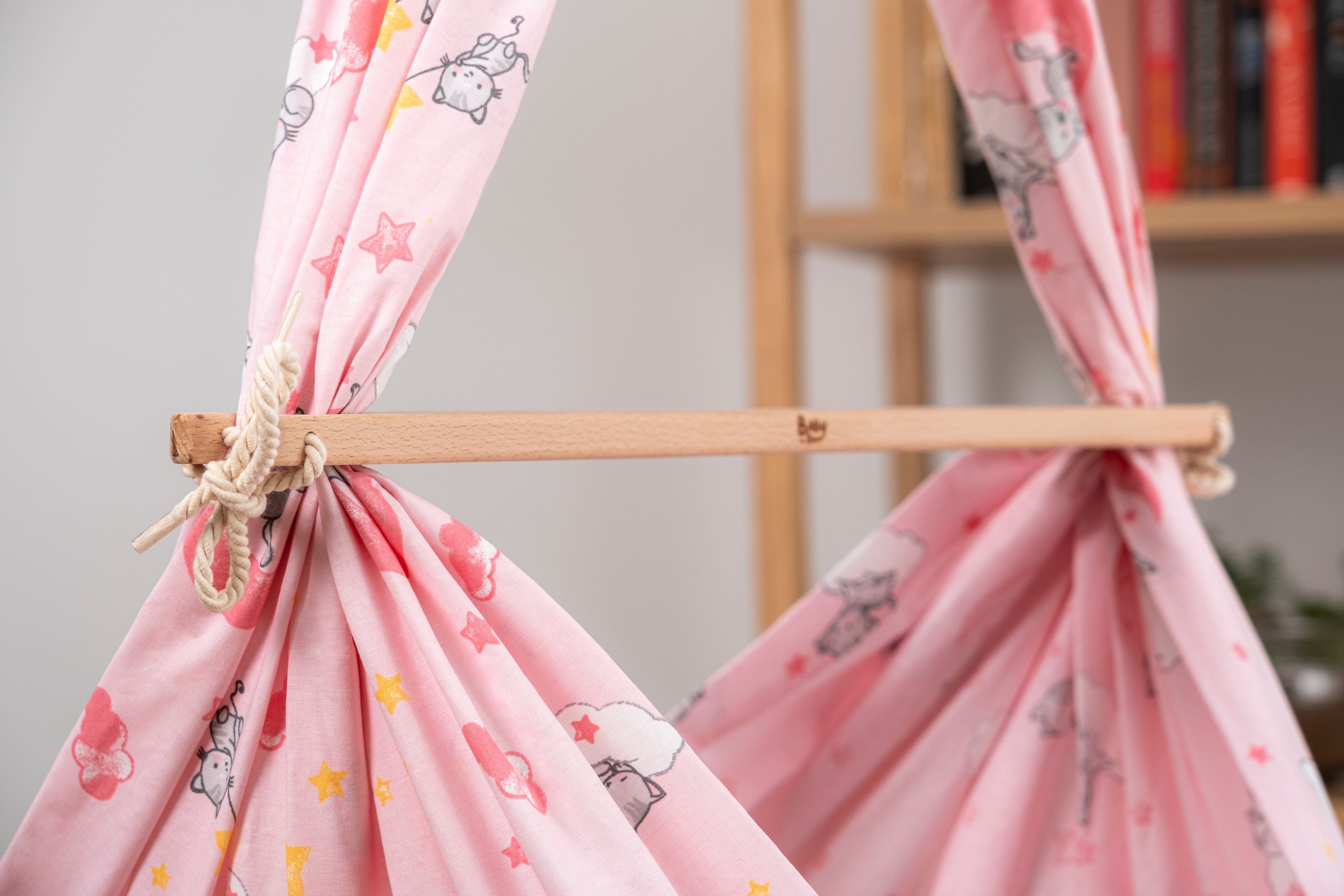 Teppich-Traum Federwippe Einschlafhilfe Baby FEDERWIEGE für optimalen Schlaf, Kätzchen & Wölkchen - rosa