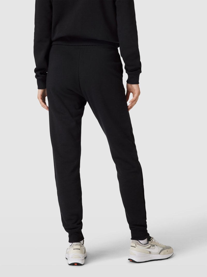 Sweatpants mit Label-Detail Modell 'NSW CLUB' in schwarz