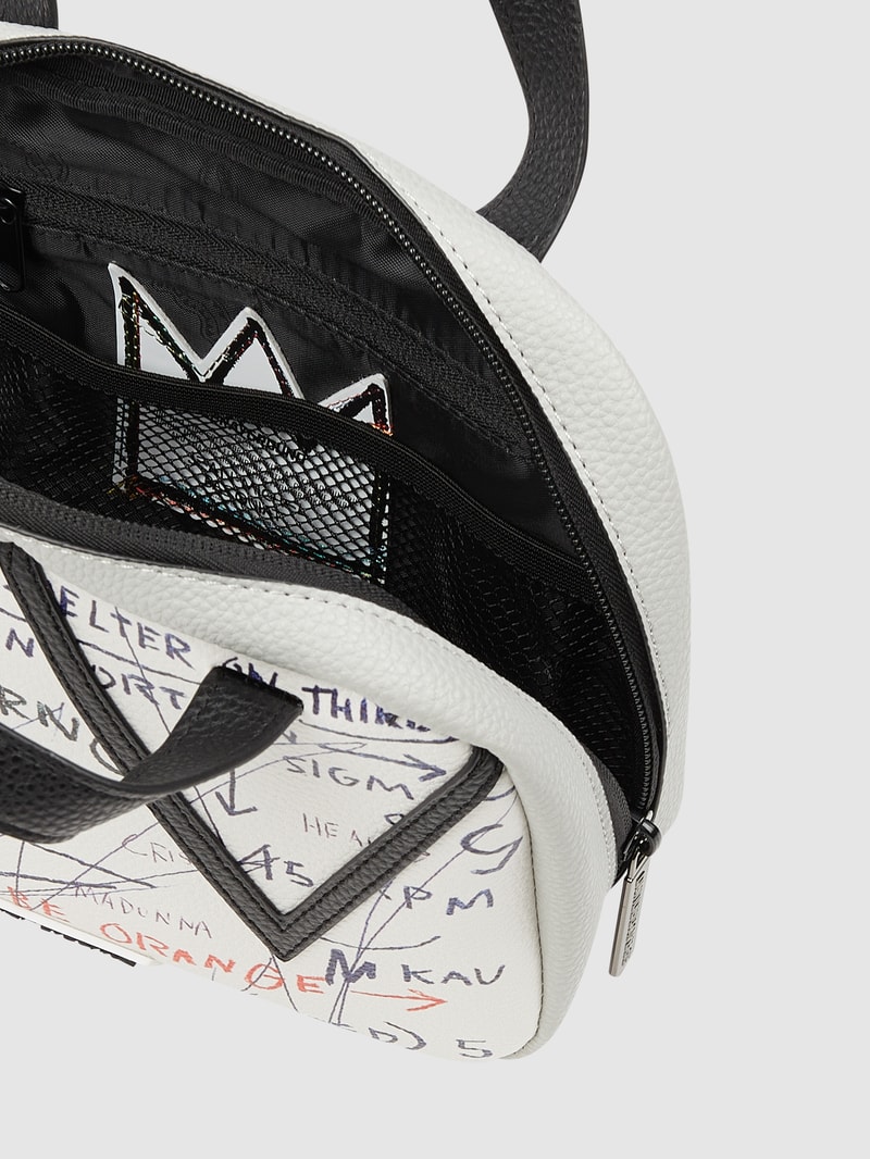 Tasche in Leder-Optik mit Print in weiß