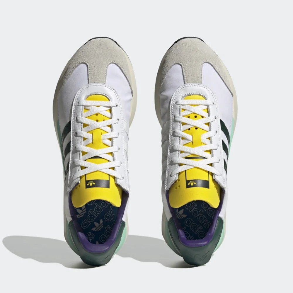 adidas Country XLG IF8118 / weiss