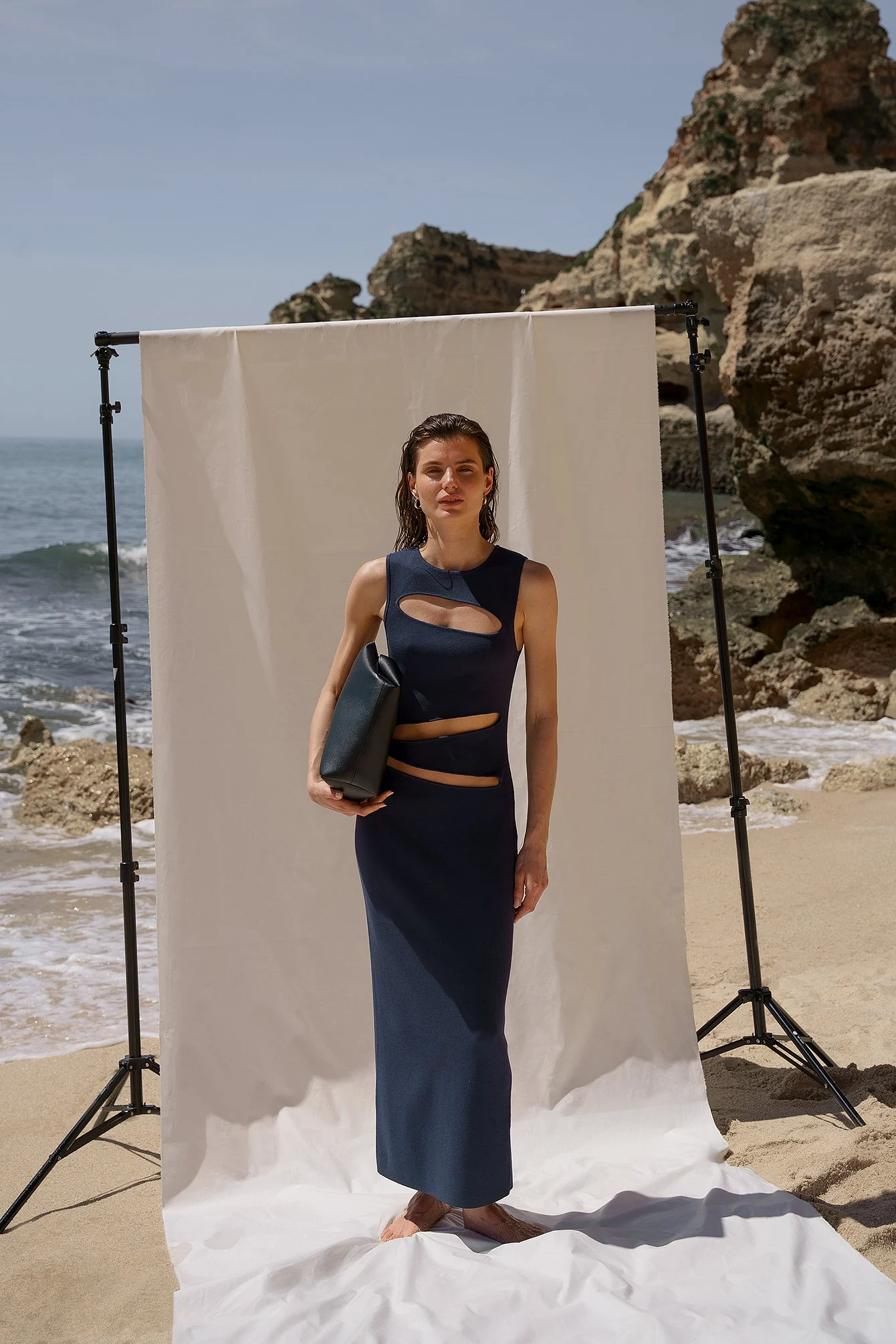 Fein gestricktes Maxikleid mit Cut-Outs