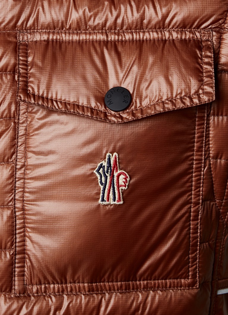 Moncler Ollon prošiveni prsluk s perjem i logotipom