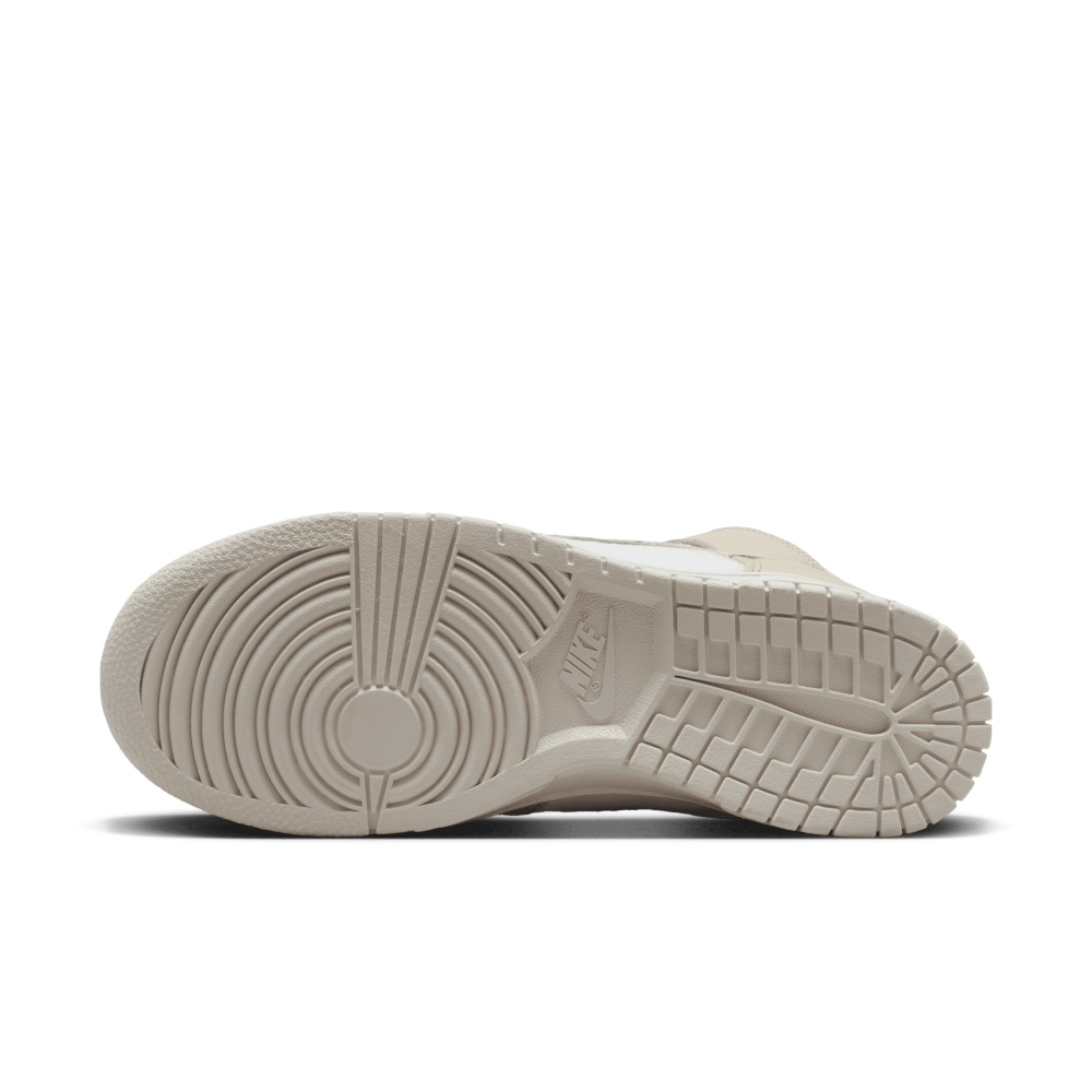 Nike Dunk High WMNS LX Team Gold Certified Fresh DX3452-700 / gelb