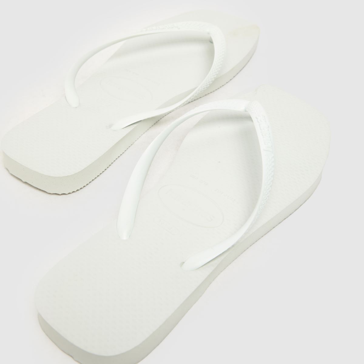 Havaianas vékony, szögletes szandálok fehér színben