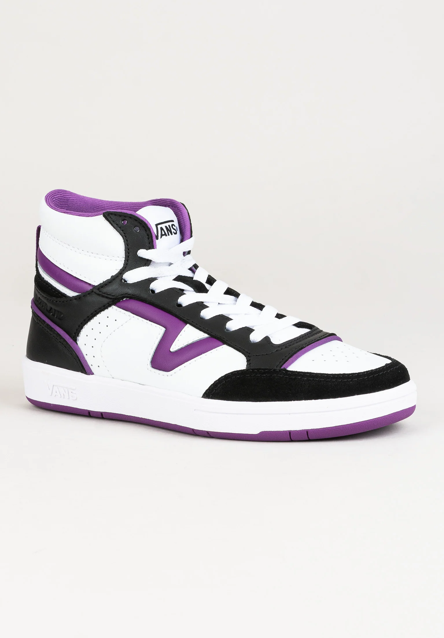 Lowland Mid CC