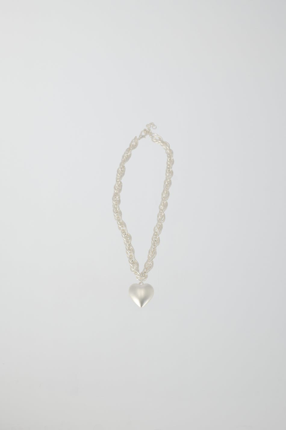 Chain heart necklace