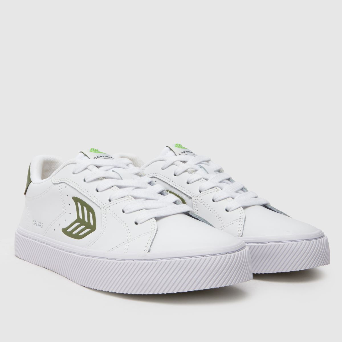CARIUMA salvas sneakers i vitt och grönt