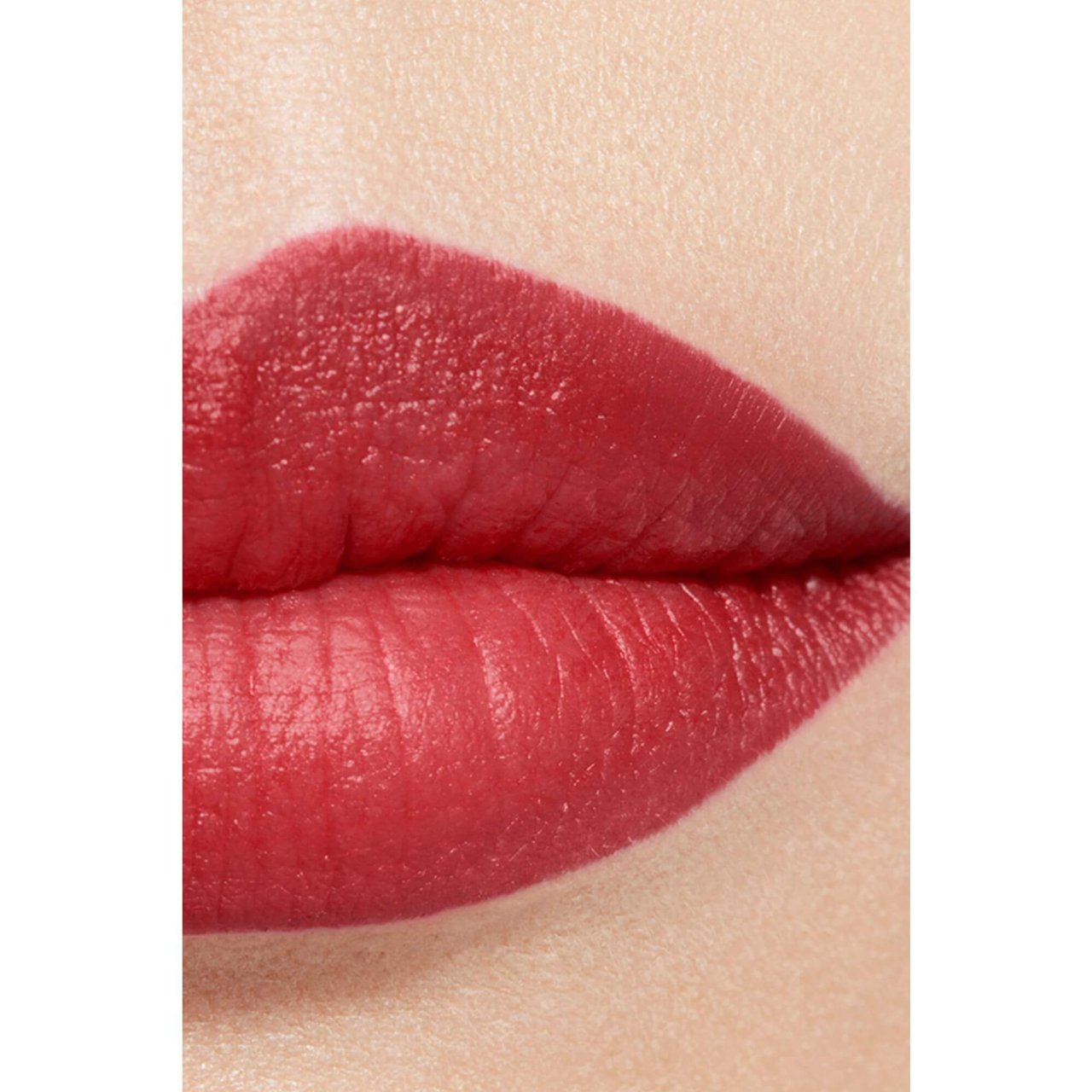 CHANEL ROUGE ALLURE VELVET NUIT BLANCHE LIMITIERTE EDITION – MATTIERENDER LIPPENSTIFT MIT HOHER FARBINTENSITÄT