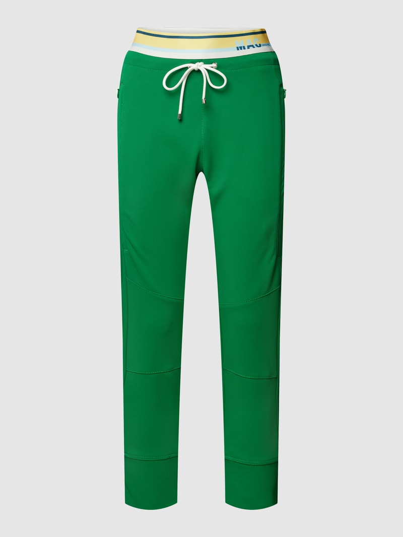 Sweatpants mit Teilungsnähten Modell 'FUTURE 4.0' in grün