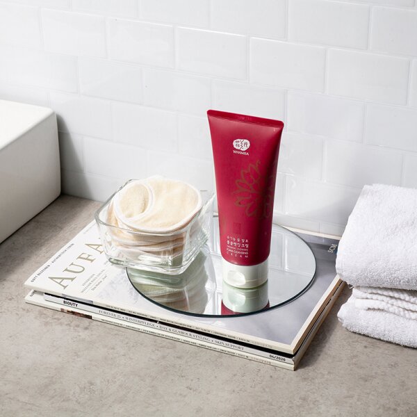 WHAMISA Organic Flowers Foam Cleansing Cream Reinigungscreme