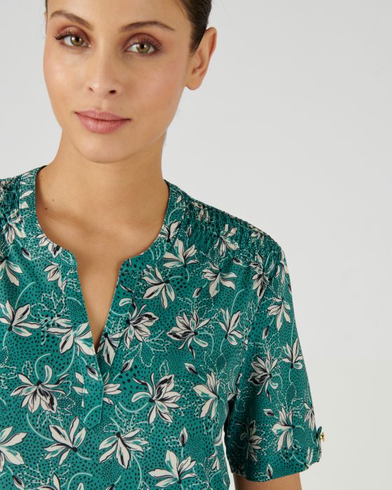 Tee-shirt en crêpe imprimé.