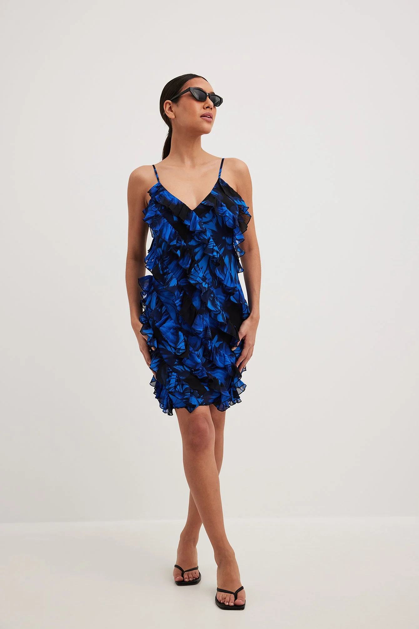 Minikleid mit Allover-Rüschen